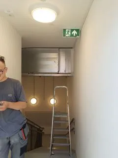 08